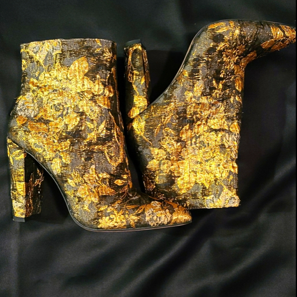 Jessica Simpson Ankle Booties